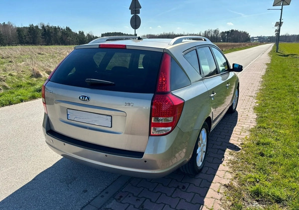 Kia Ceed cena 16900 przebieg: 247000, rok produkcji 2010 z Kielce małe 154